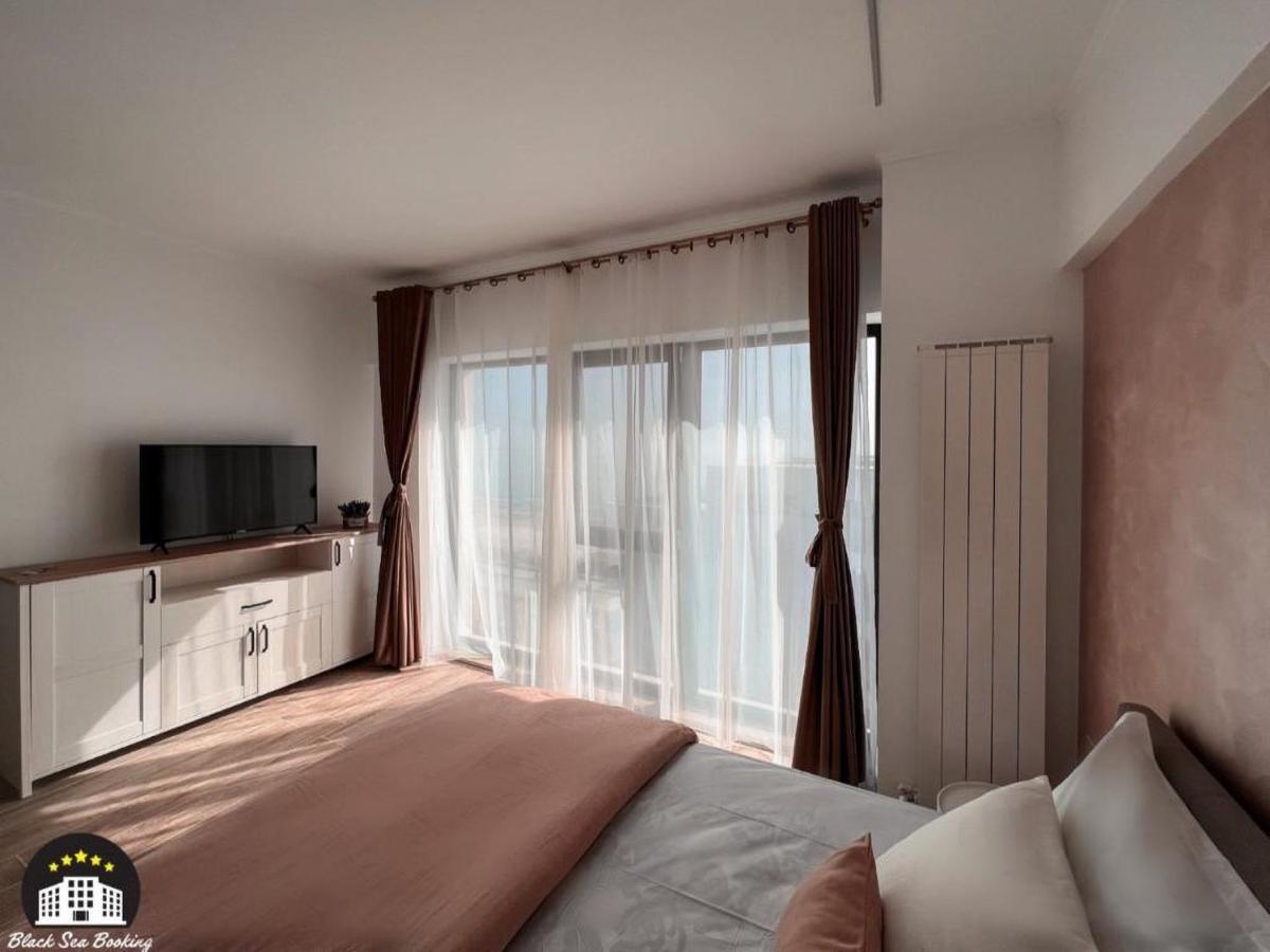 Black Sea Booking - Dubai Năvodari Extérieur photo